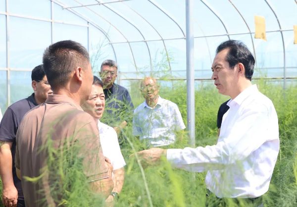 扶贫攻坚同擎蓝图 携手同心共赴新程——中核集团助力宁夏同心县乡村振兴纪..