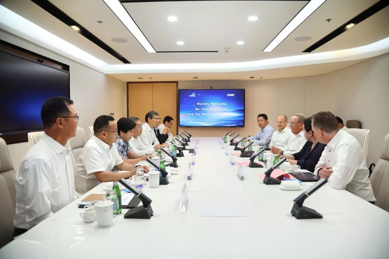 王国强与瓦锡兰集团董事长Tom Johnstone会谈 