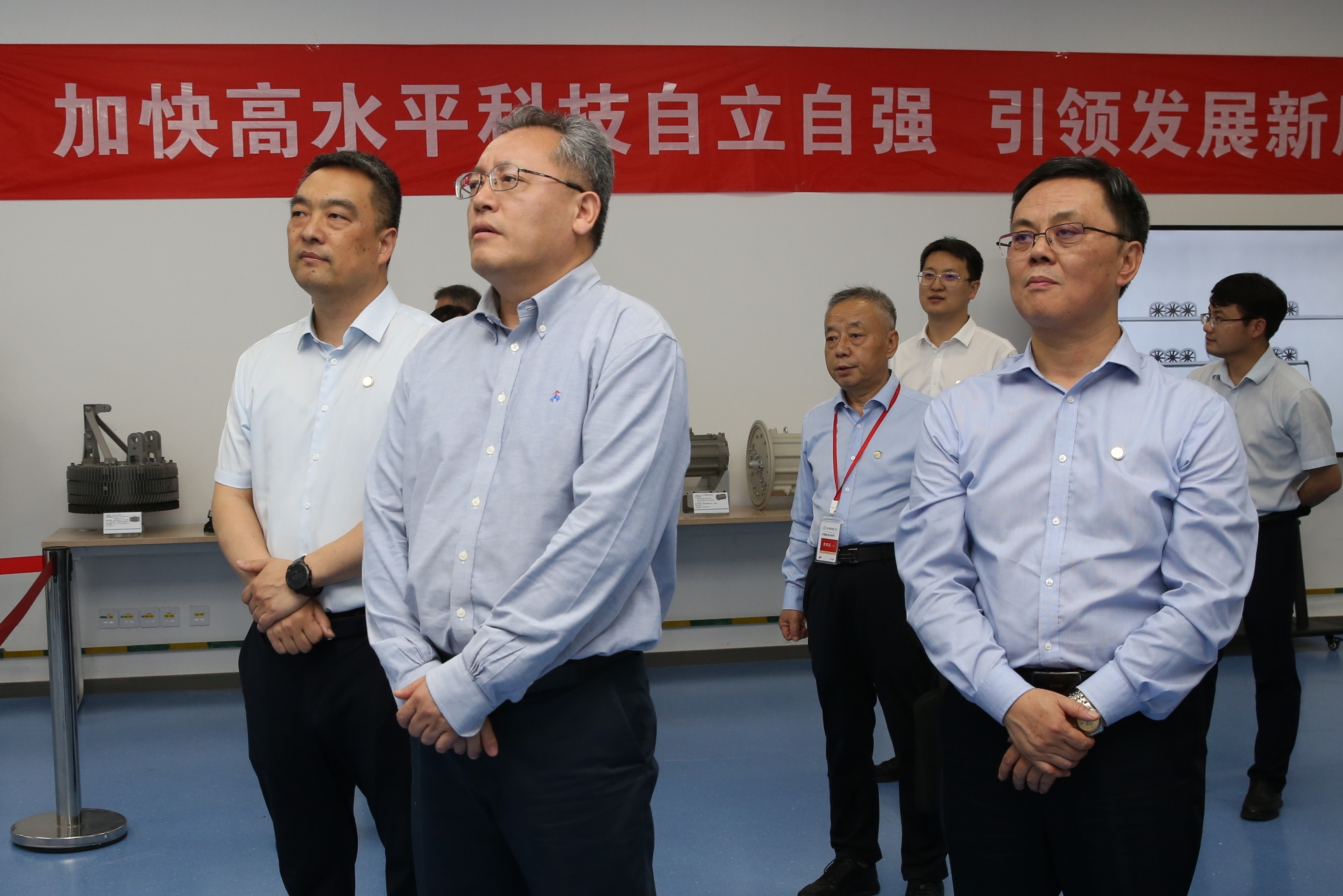 张玉金到中国航发动控所调研并进行现场办公