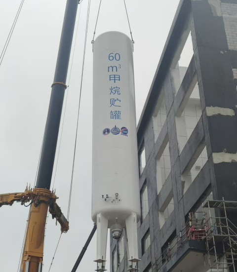 航天科技十一院益森公司承揽的发动机试车台项目顺利完成大型低温推进剂贮罐..
