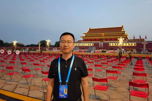 人物图10 人物图10